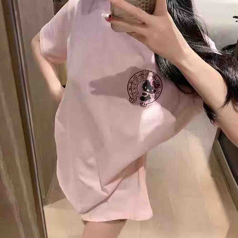 Embellish Knit - تي شيرت نسائي مطبوع عليه هالو