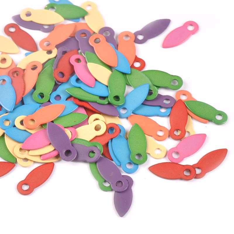 100 قطعة من دبابيس الزينة متعد - مراجعة Embellishments For Scrapbooking وسعره